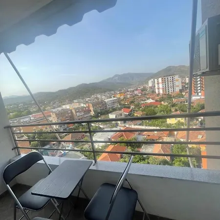 Apartment Cozy Near Center *
